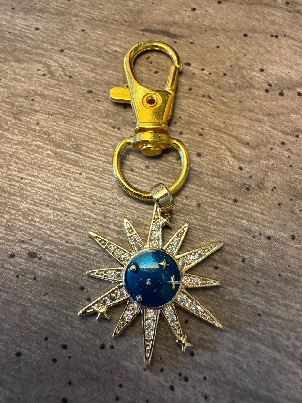 Gold Tone Starburst Sun Keychain/Bag Charm